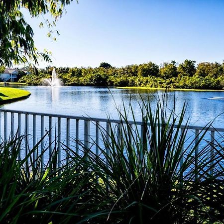 Scenic And Vibrant 1Br With Balcony Gym Pool Lägenhet Bradenton Exteriör bild