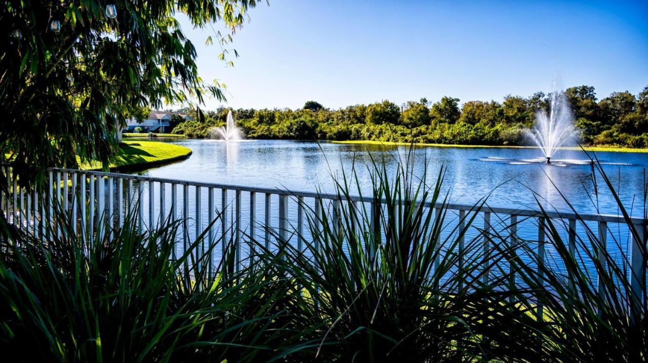 Scenic And Vibrant 1Br With Balcony Gym Pool Lägenhet Bradenton Exteriör bild